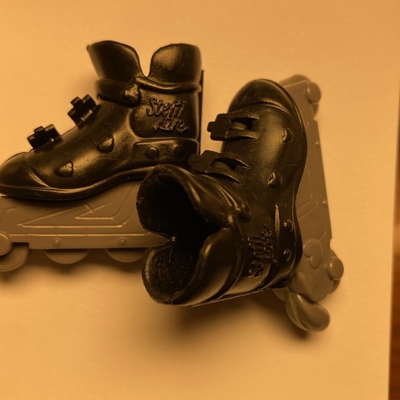 Simba STEFFI LOVE ROLLERBLADES ROLLER SKATE Black - Picture 2 of 7